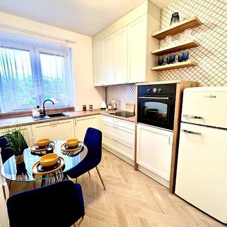 B&W Luxurious Apartment In The Heart Of Wrocław Buitenkant foto